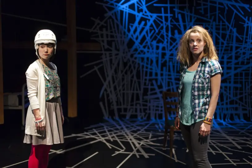 Marie-Ève Milot & Émilie Cormier. Photo: Jeremie Battaglia 1